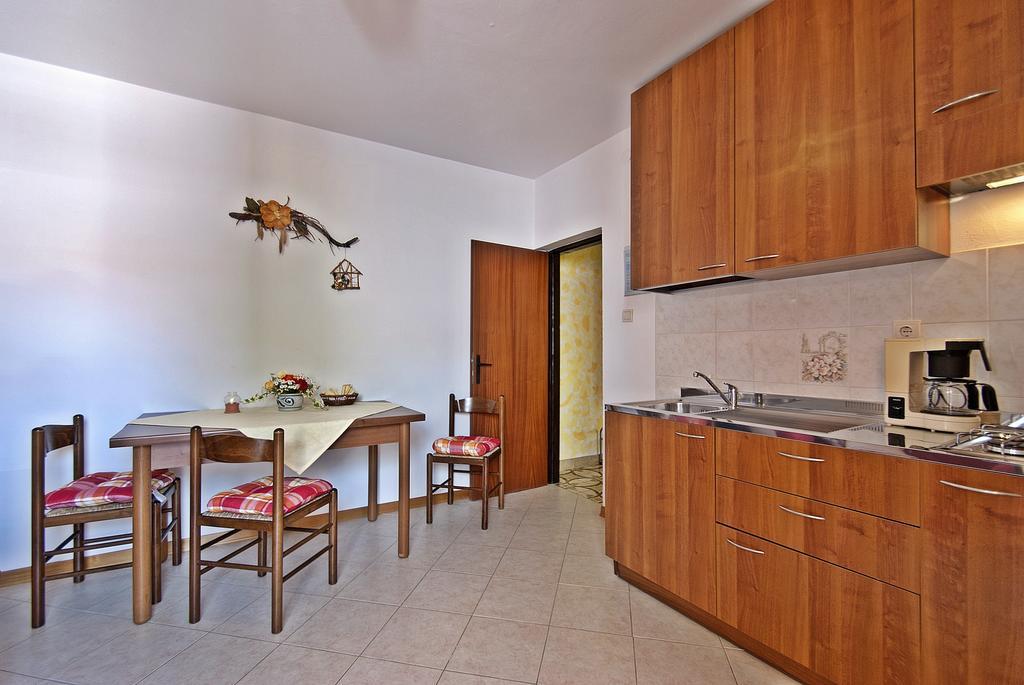 Apartments Elda Rovinj Ruang foto