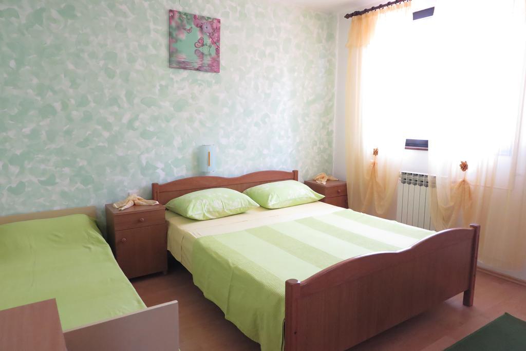 Apartments Elda Rovinj Bagian luar foto