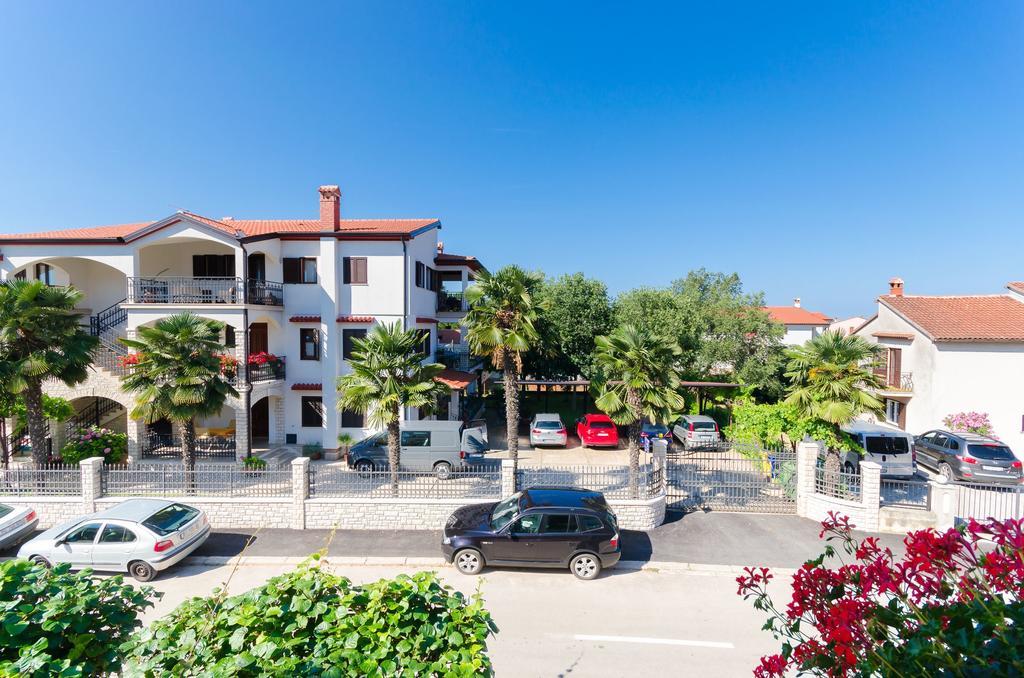 Apartments Elda Rovinj Bagian luar foto