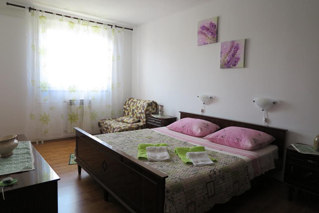 Apartments Elda Rovinj Bagian luar foto