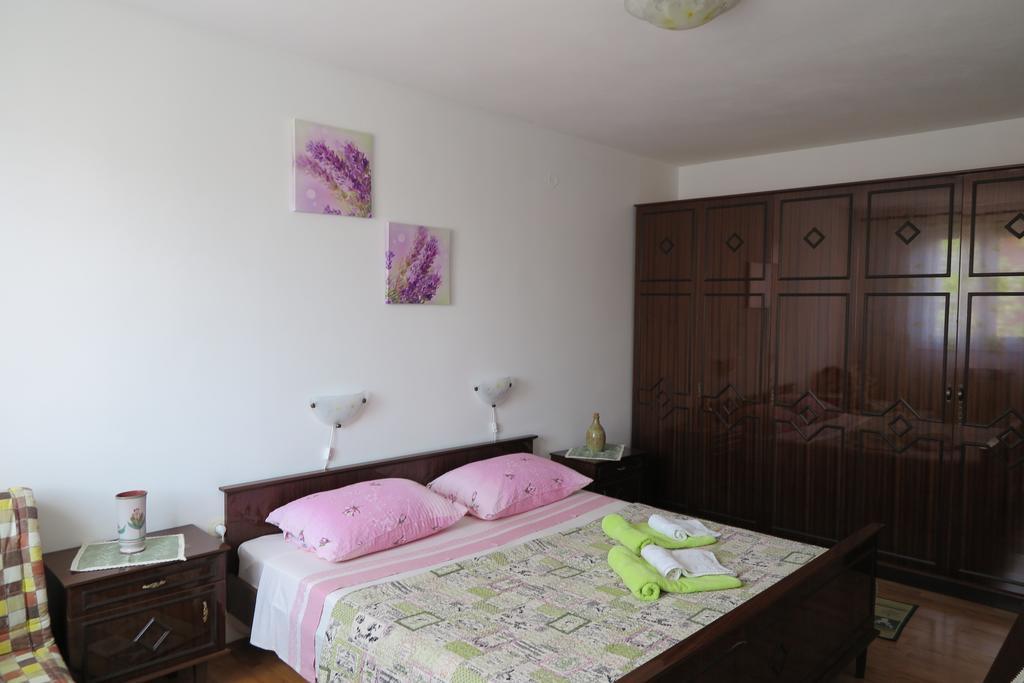 Apartments Elda Rovinj Bagian luar foto